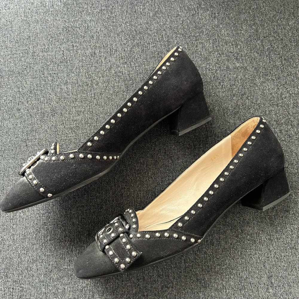 Prada Heels - Picture 8 of 10